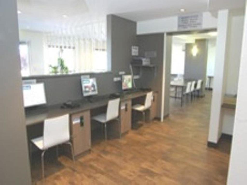 Ibis Budget Perth Airport Экстерьер фото