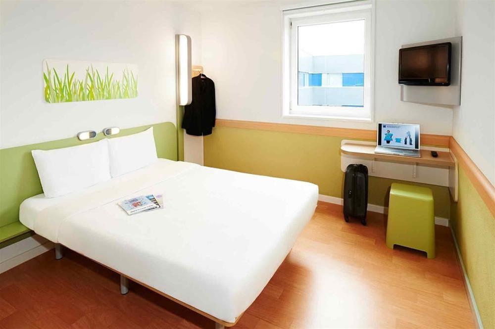 Ibis Budget Perth Airport Экстерьер фото