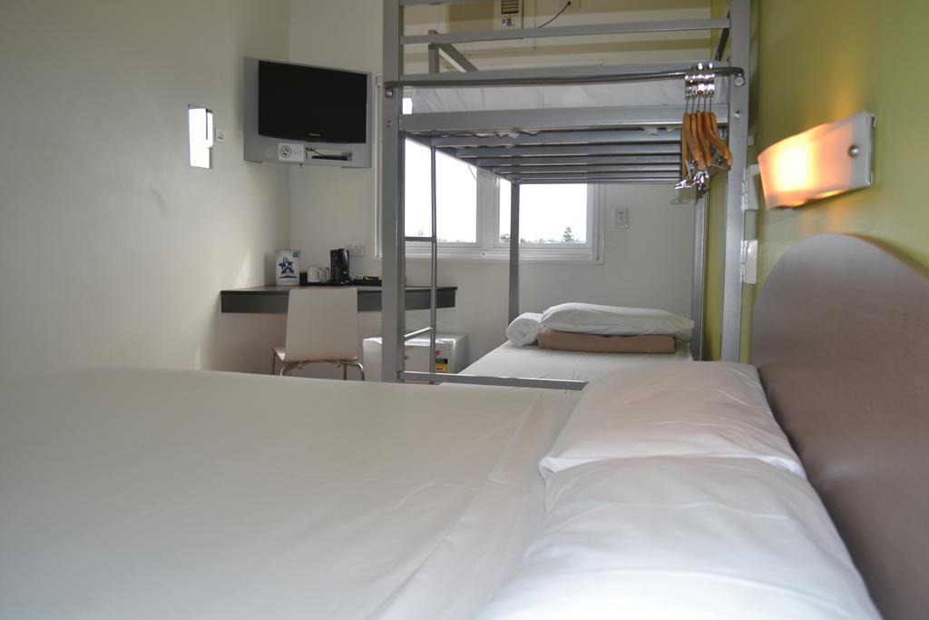 Ibis Budget Perth Airport Экстерьер фото