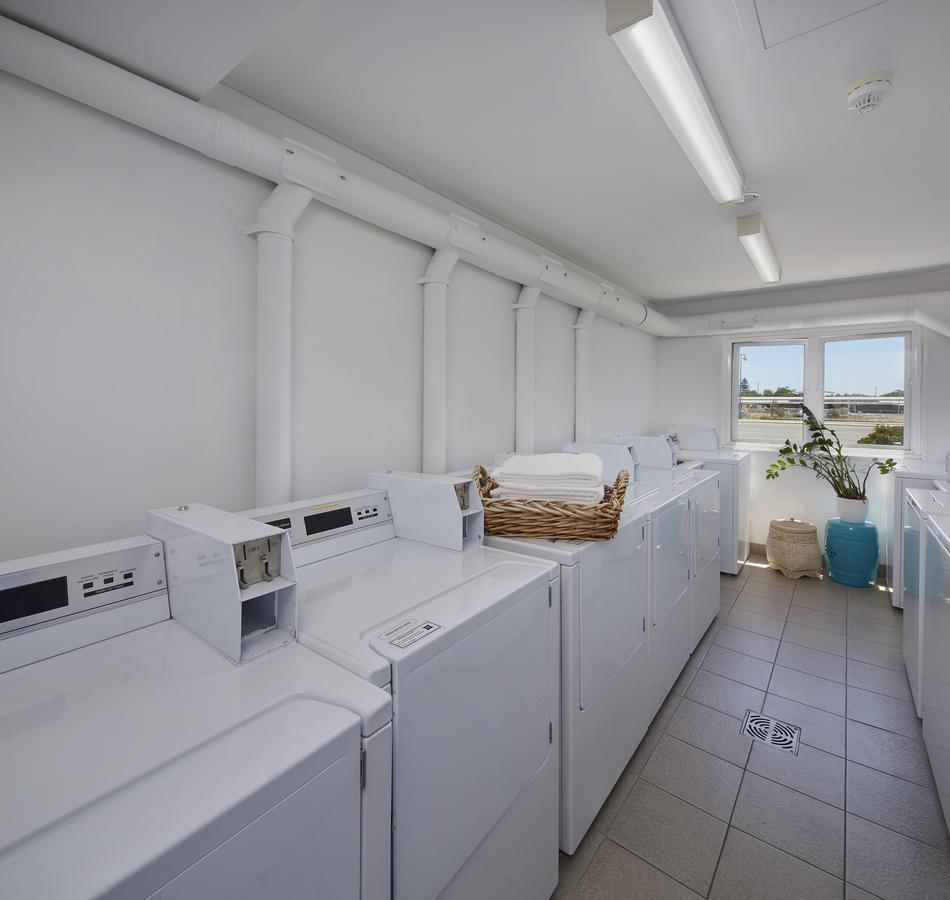 Ibis Budget Perth Airport Экстерьер фото